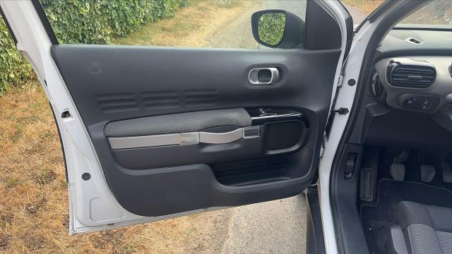 Citroen C4 Cactus image 8
