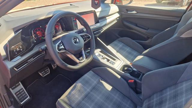Volkswagen Golf image 4