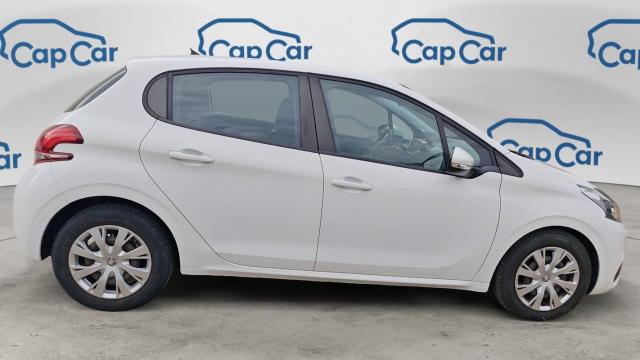 Peugeot 208 image 7