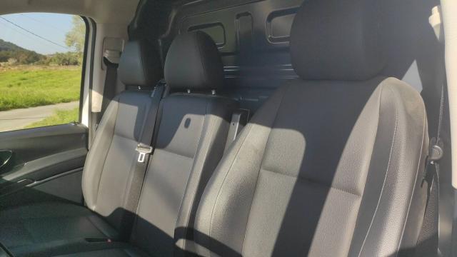 Mercedes Benz Vito image 4