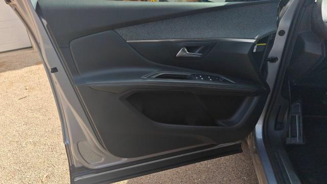 Peugeot 5008 image 7