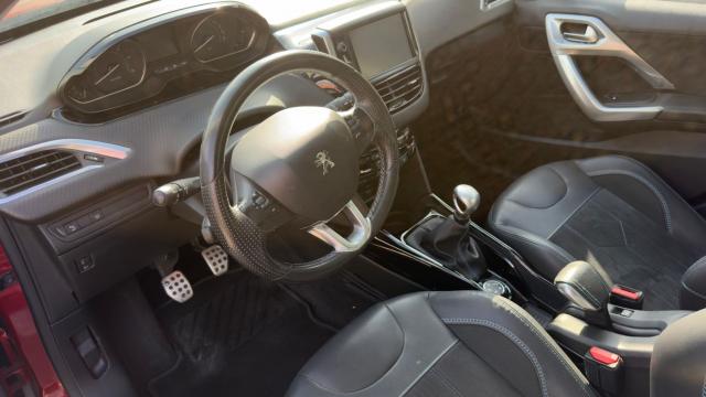 Peugeot 2008 image 5