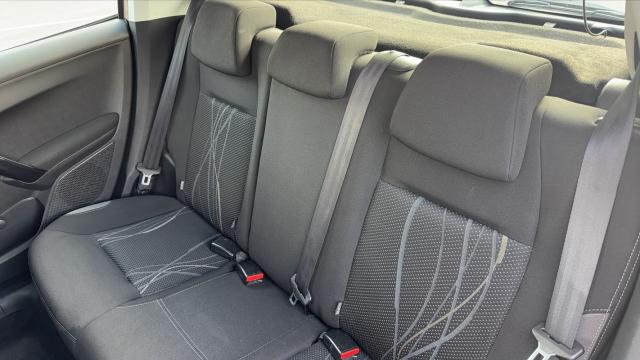 Peugeot 208 image 3
