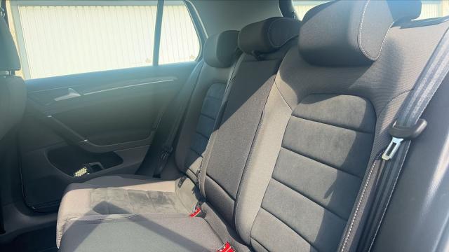 Volkswagen Golf image 1