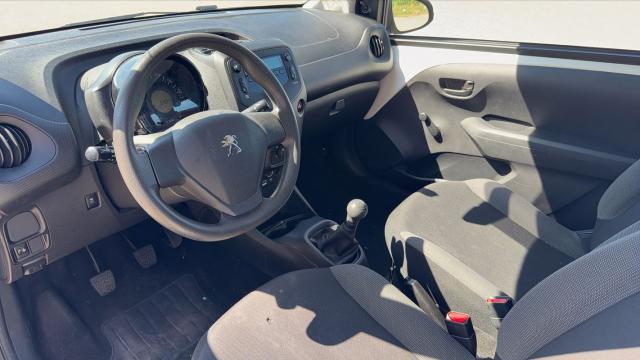 Peugeot 108 image 6