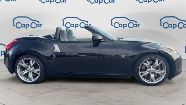 Nissan 370z image 2