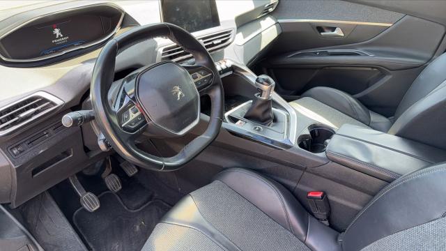 Peugeot 3008 image 6