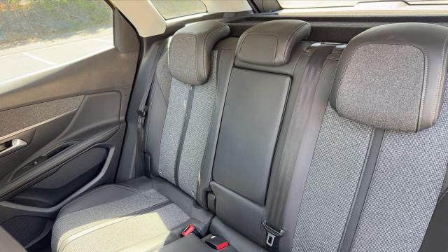 Peugeot 3008 image 7