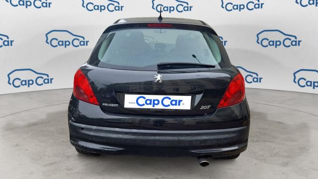 Peugeot 207 image 9