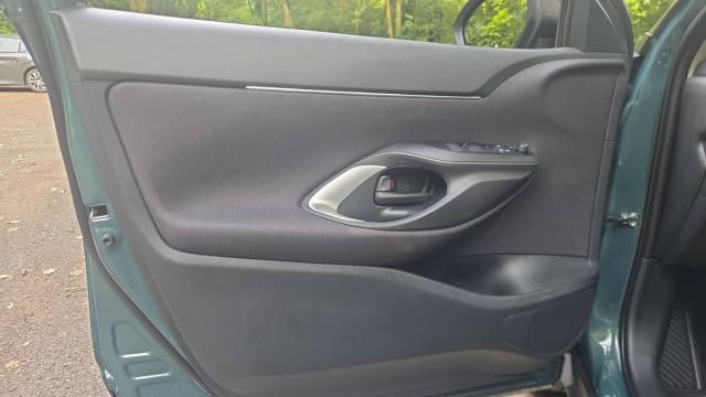 Toyota Yaris Cross image 1