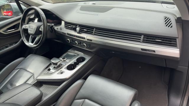 Audi Q7 image 8