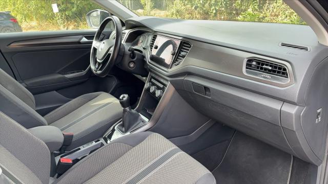 Volkswagen T-Roc image 7