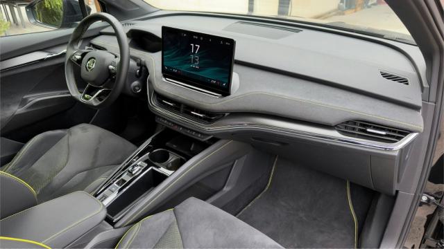Skoda Enyaq image 9