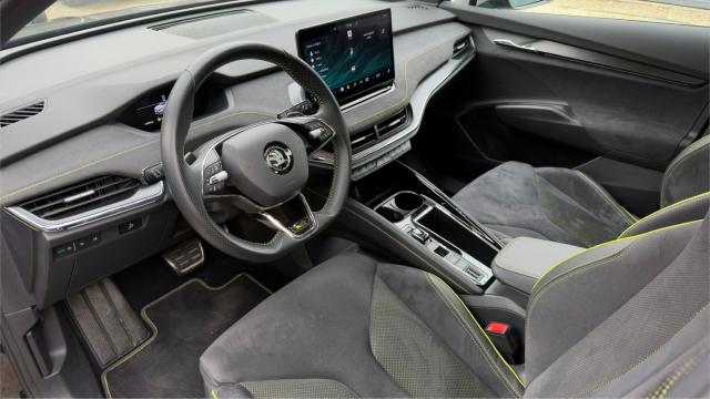Skoda Enyaq image 1