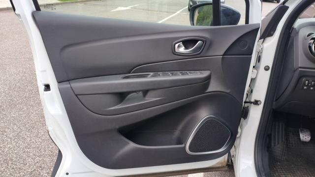 Renault Captur image 6