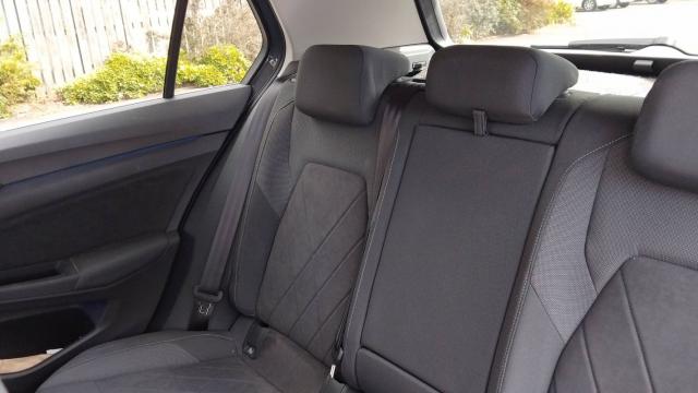 Volkswagen Golf image 2