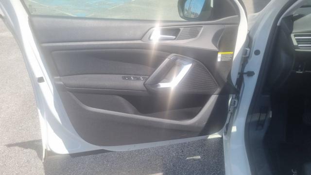 Peugeot 308 image 6