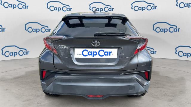 Toyota C-Hr image 9