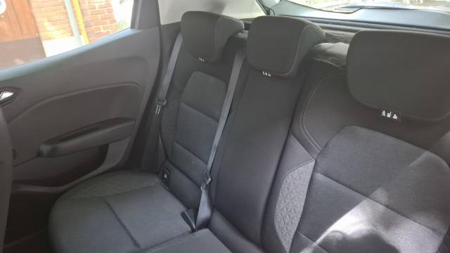 Renault Clio image 9