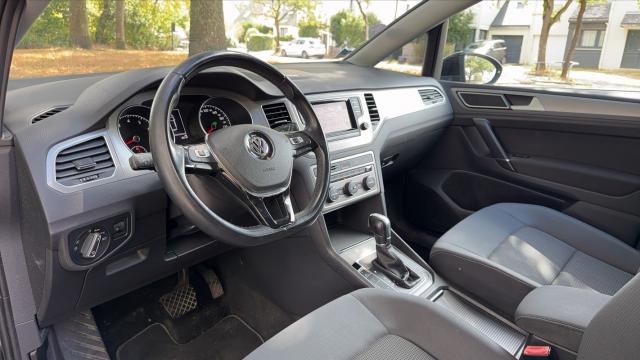 Volkswagen Golf Sportsvan image 1