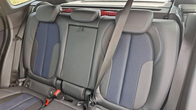 Bmw X1 image 1