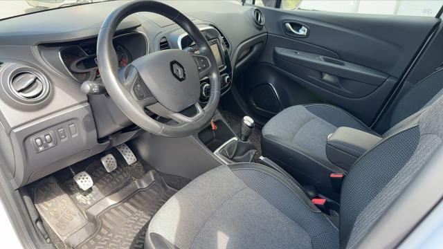 Renault Captur image 9