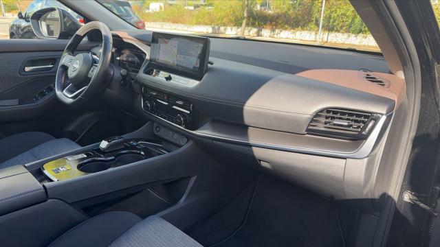 Nissan X-Trail image 3