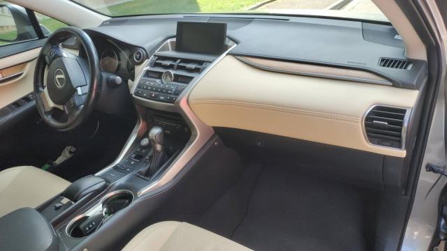 Lexus Nx 300h image 7