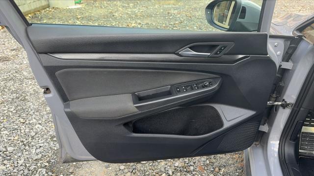 Volkswagen Golf image 1