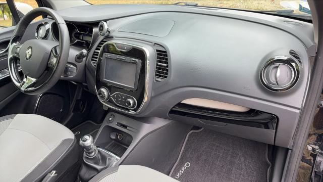 Renault Captur image 9