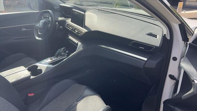 Peugeot 3008 image 5