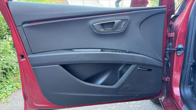 Seat Leon image 9