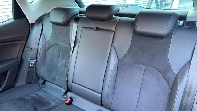 Seat Leon image 6