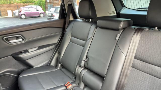 Nissan X-Trail image 8