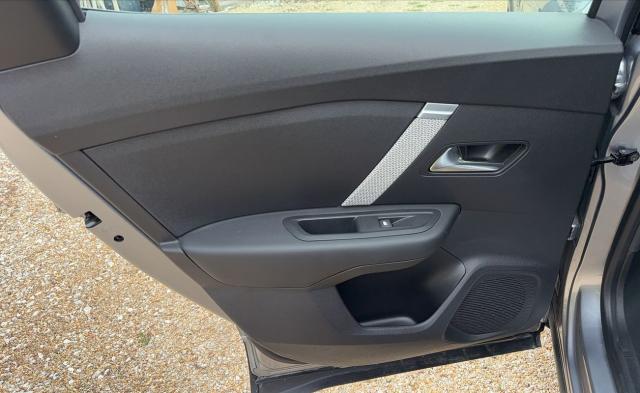 Citroen C4 image 8