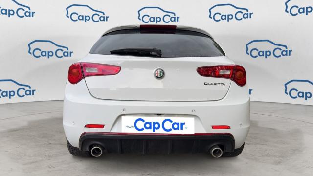 Alfa Romeo Giulietta image 2