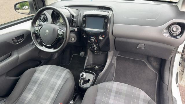 Peugeot 108 image 2