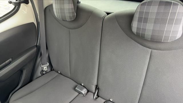 Peugeot 108 image 8