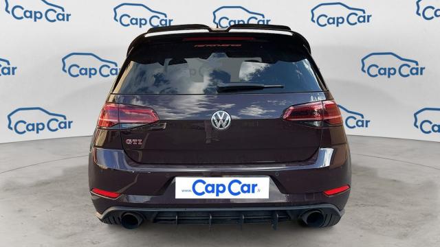 Volkswagen Golf image 9