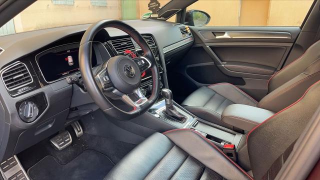 Volkswagen Golf image 7