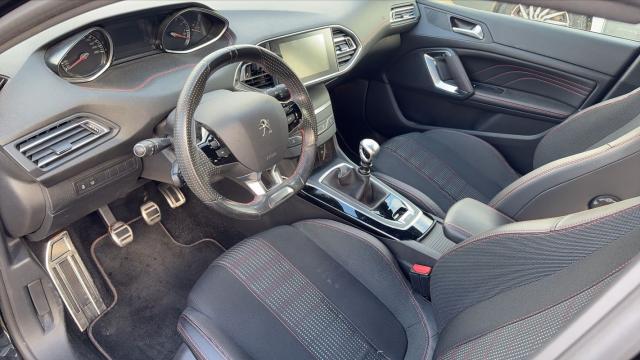 Peugeot 308 image 3