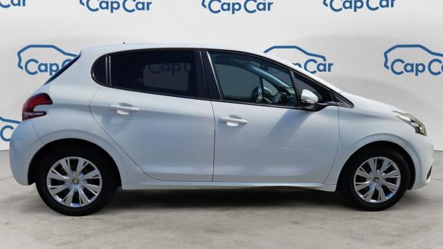Peugeot 208 image 2