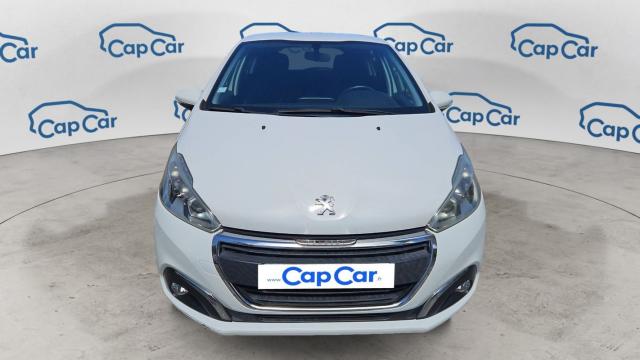 Peugeot 208 image 6