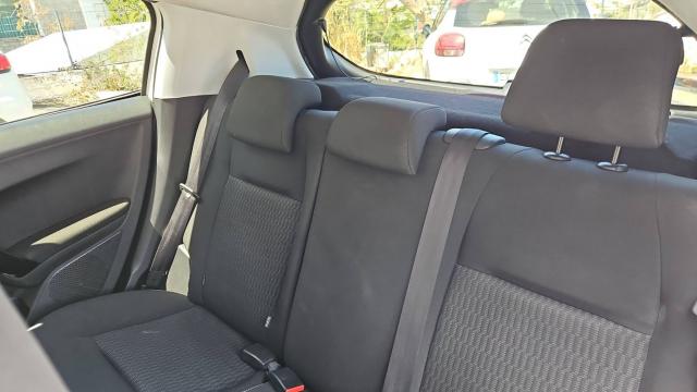 Peugeot 208 image 1
