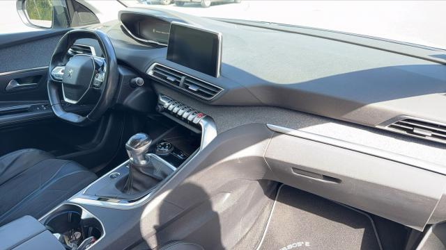 Peugeot 3008 image 7