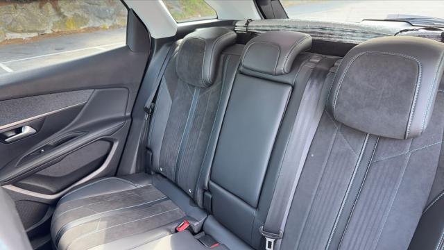 Peugeot 3008 image 3