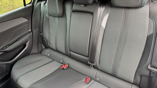 Peugeot 308 image 7