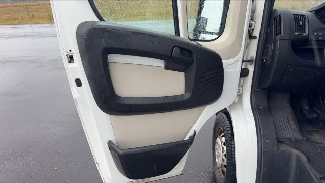 Peugeot Boxer image 9