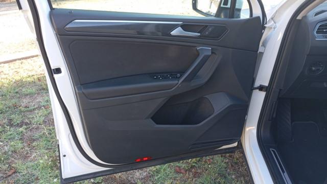 Volkswagen Tiguan image 9
