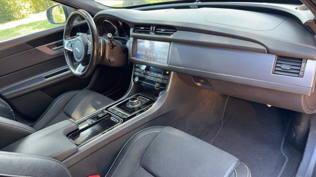 Jaguar Xf image 7